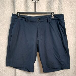 Men's Lululemon Flat Front Shorts in Navy